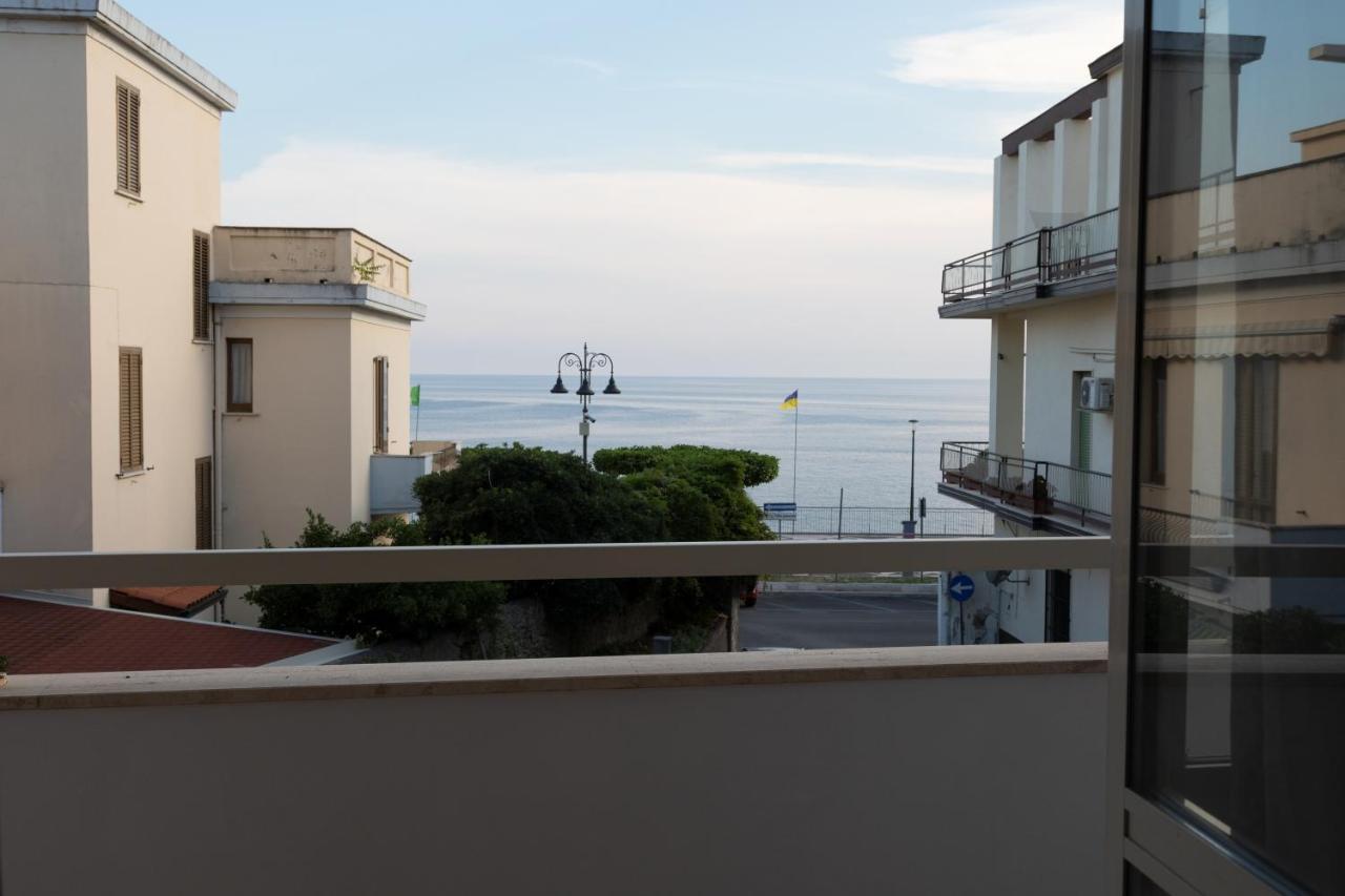 B&B Lungomare Diamante Kültér fotó