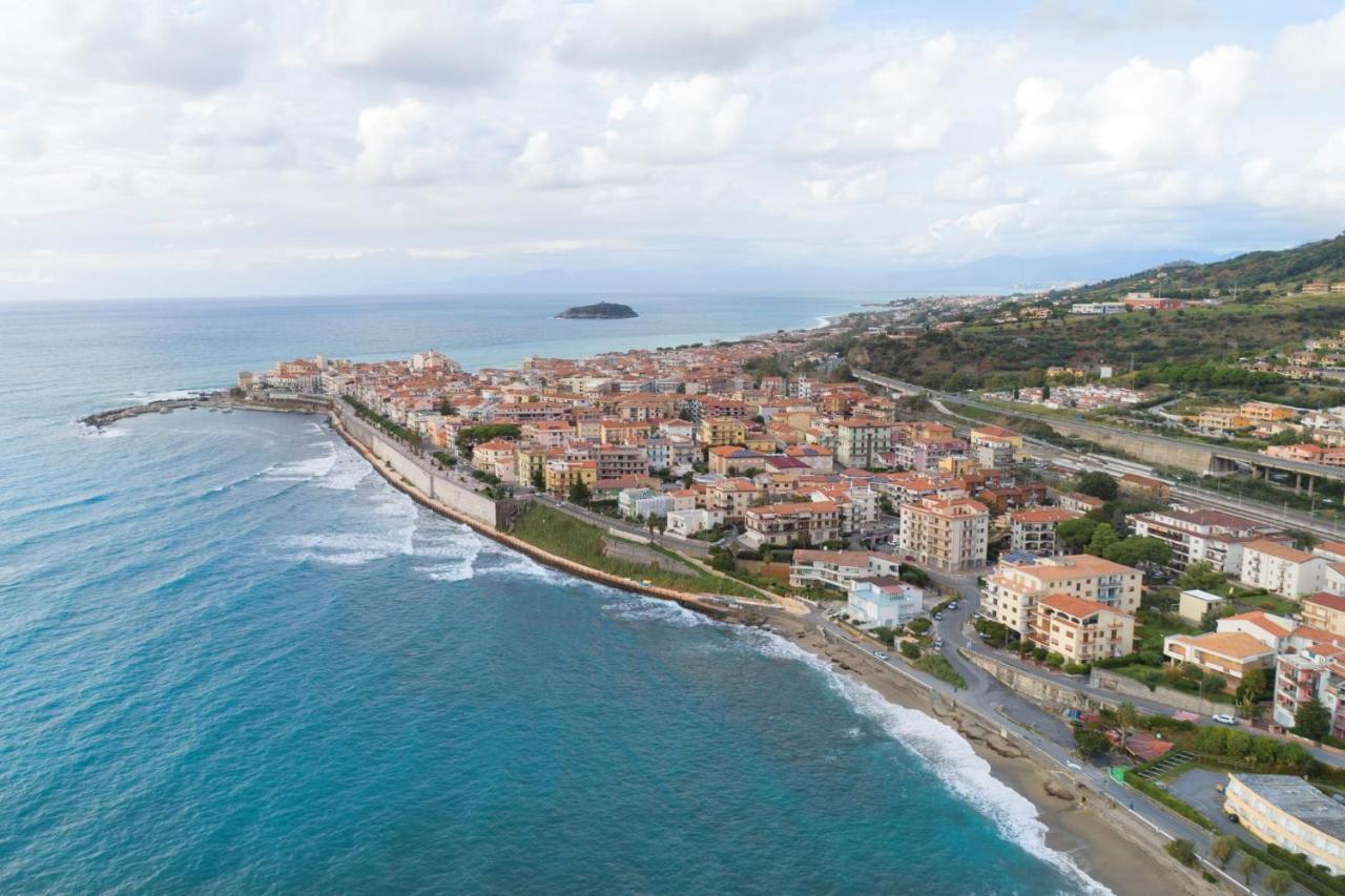 B&B Lungomare Diamante Kültér fotó